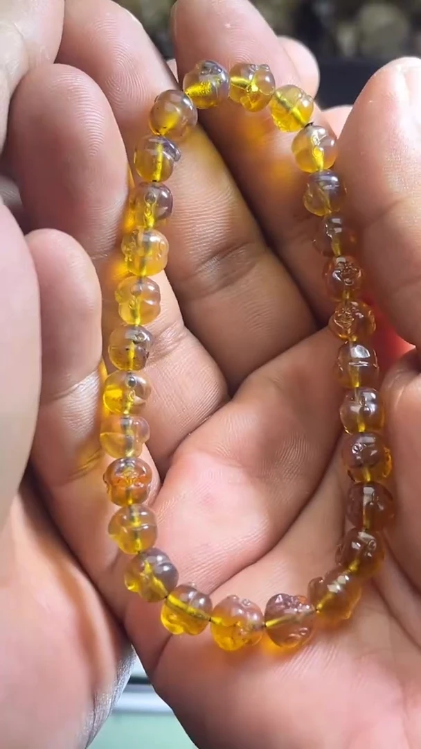 裸石琥珀未镶嵌59