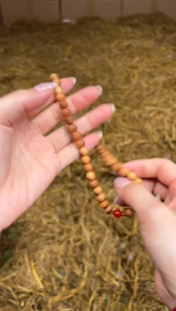 尚品精品手串《无礼盒》