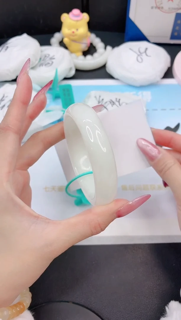 未镶嵌手镯和田玉30G30-56+