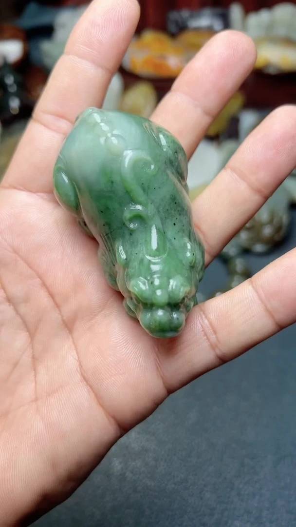 和田玉未镶嵌把件0