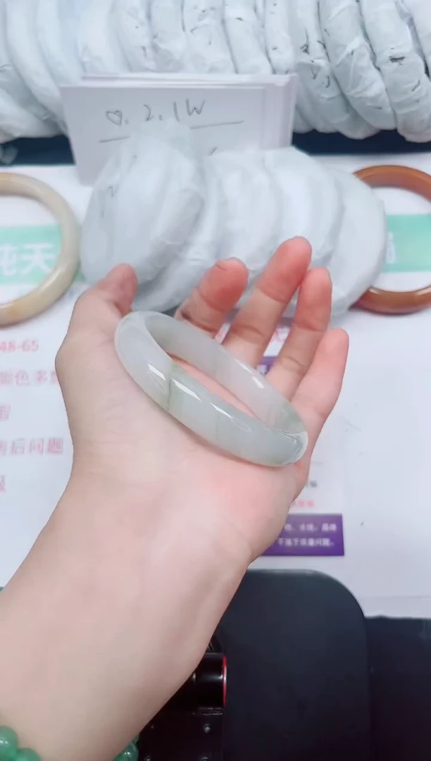 未镶嵌手镯石英质玉507-54/55