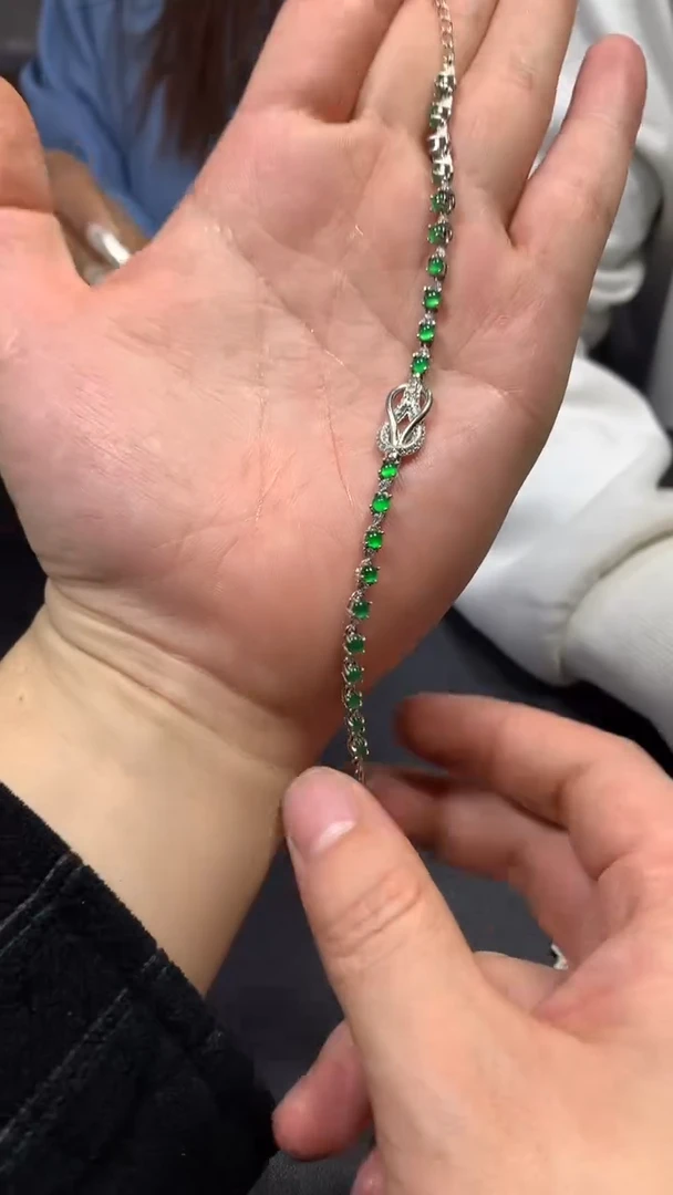 【闪购商品】翡翠手链未镶嵌0179398874/多样性发一