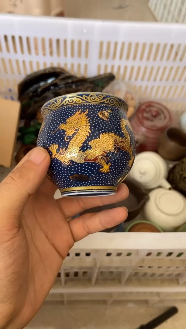 无运费险有瑕疵的摄影的产品有使用过的痕迹有点脏介意勿拍
