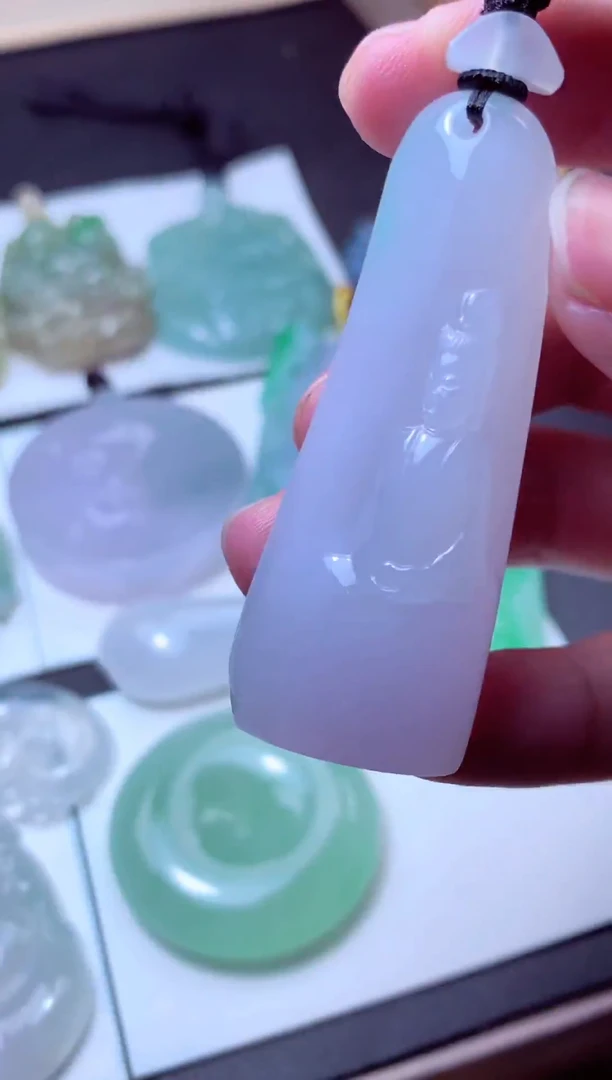 颈饰未镶嵌翡翠天然A货翡翠