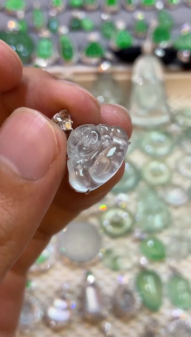 吊坠(不含链)18K金镶嵌翡翠佛公