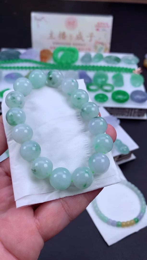 定制翡翠未镶嵌翡翠
