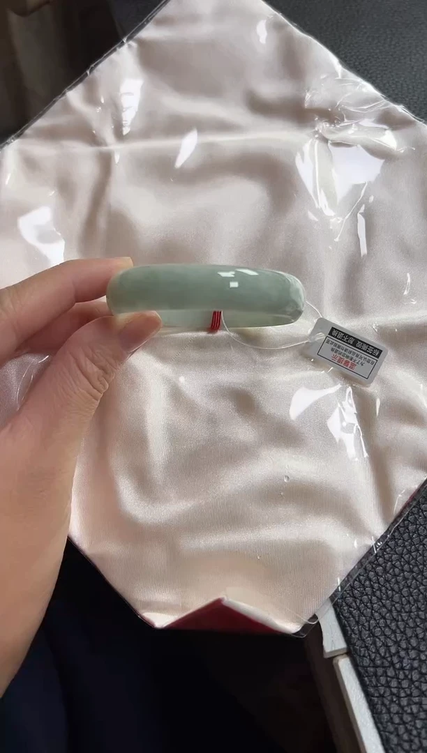 未镶嵌手镯翡翠圈口51.5