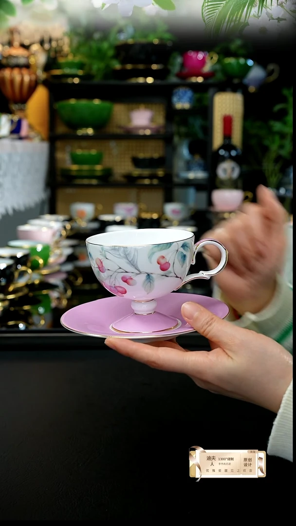 樱桃花杯碟-------------