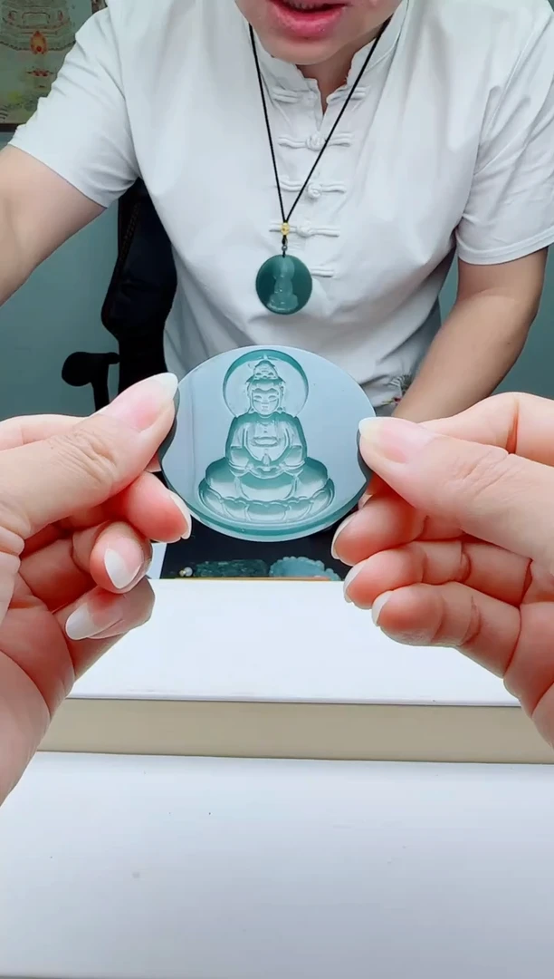 颈饰未镶嵌翡翠多样性发其一