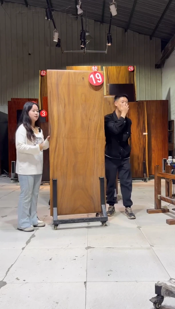 木黑胡桃木尺寸；180*70*6