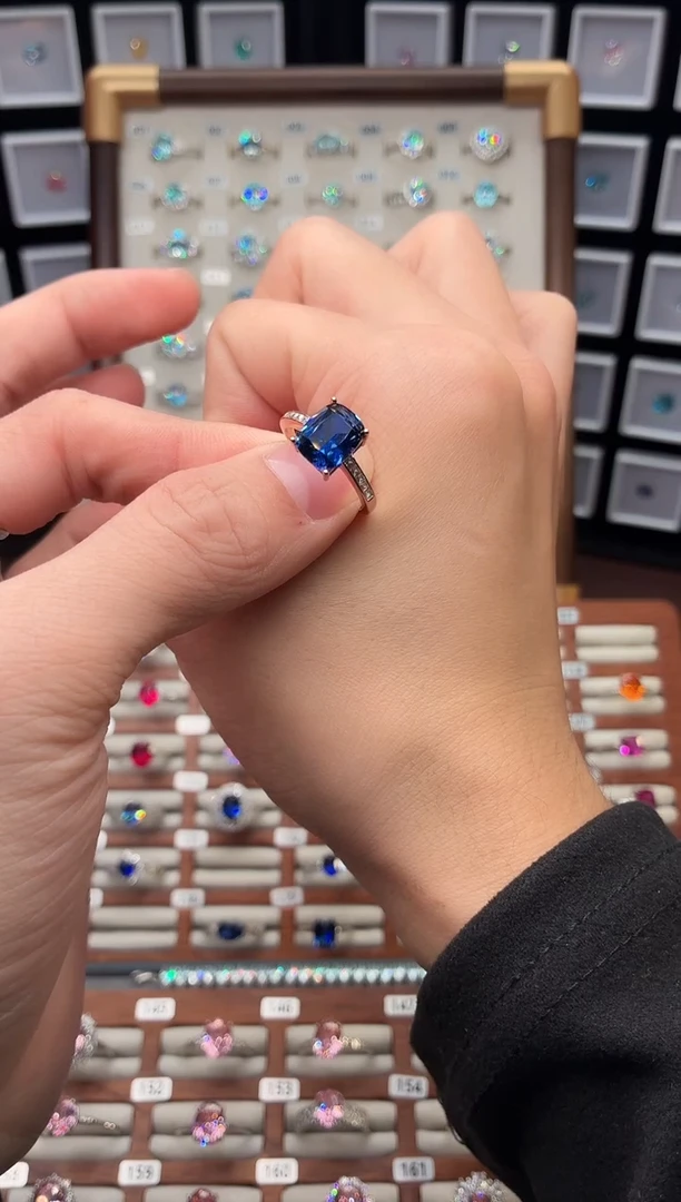 无925银轻奢皇家蓝色女神戒