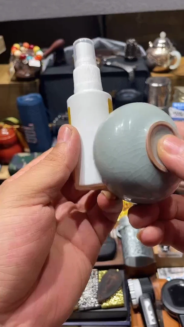 瓷片闪购商品 如图所示