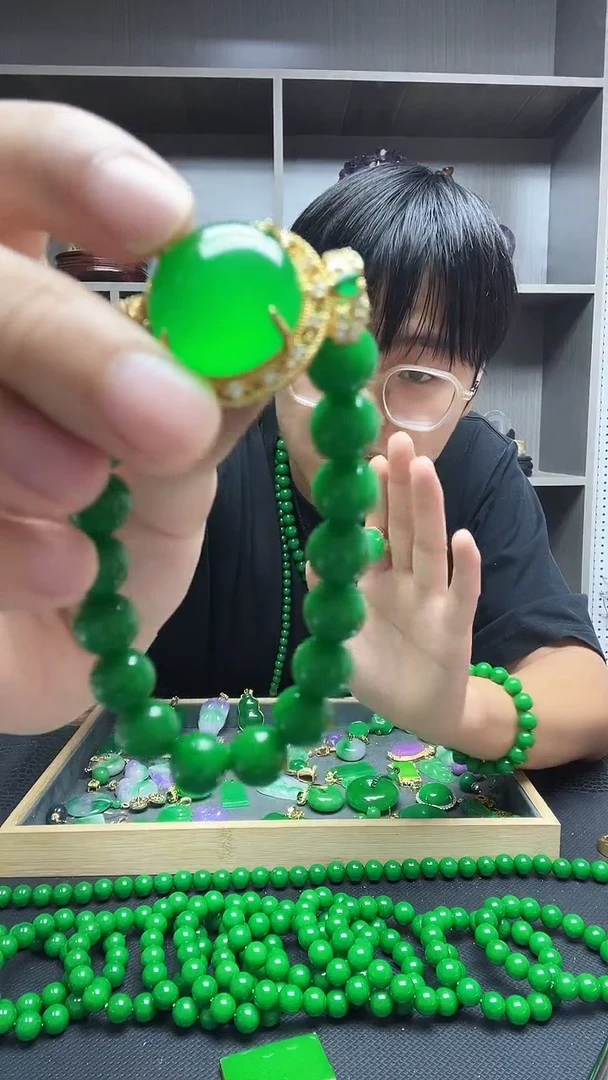 14K金镶嵌手链翡翠手链