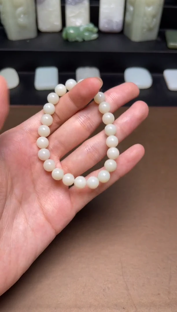 和田玉未镶嵌颈饰9