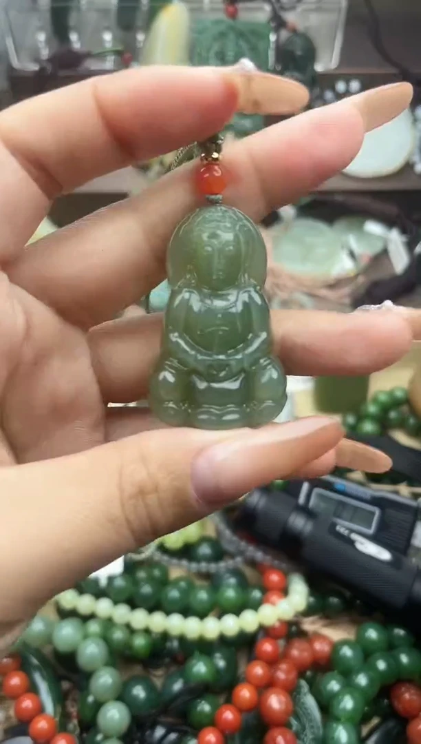 颈饰未镶嵌和田玉未镶嵌和田玉吊坠多样性拍一发一