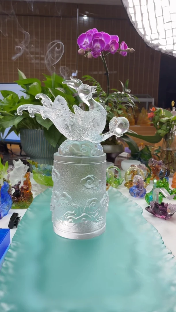 手工艺品琉璃白色朱雀摆件24.5*17公分