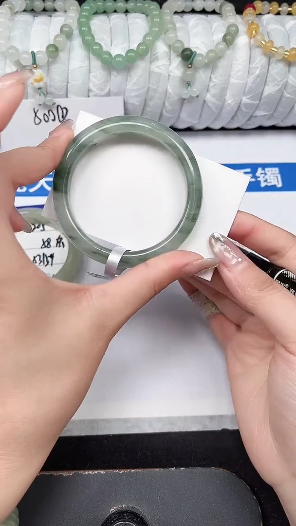 未镶嵌手镯石英质玉206-54/55