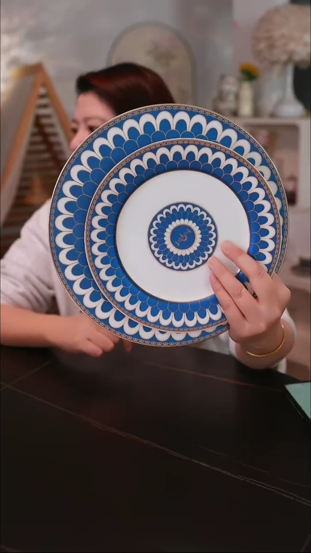 【闪购商品】···繁花蓝平盘大小盘各一E55