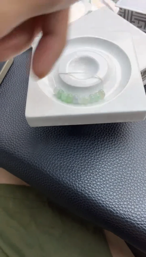 翡翠散珠1天然A货翡翠散珠