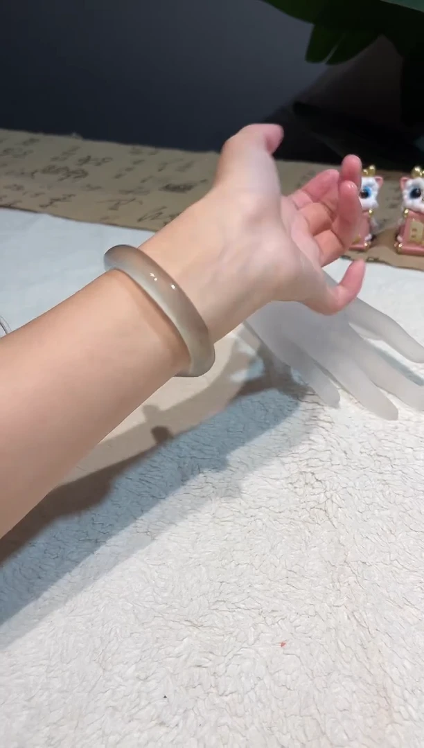 手镯玛瑙/玉髓未镶嵌50.51鉴赏期48小时