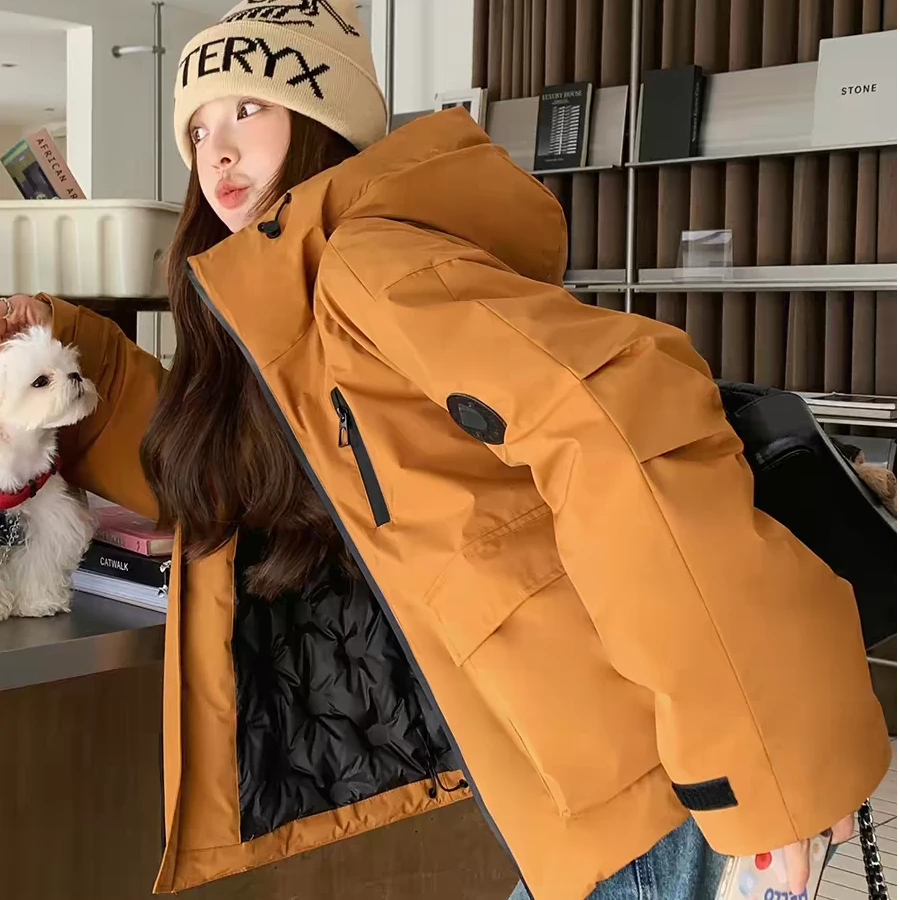 045女款新款鹅绒服