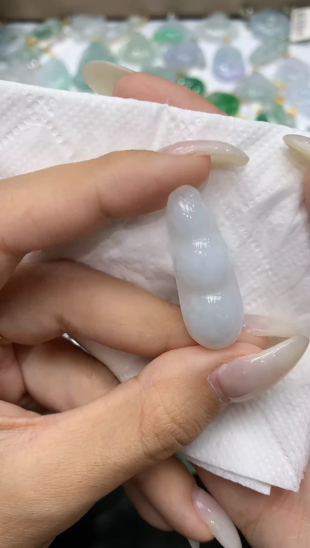 颈饰未镶嵌翡翠111111111111