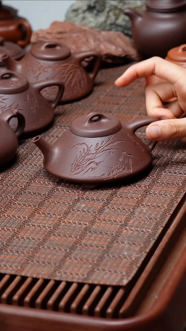 茶壶紫砂?****?合瓢台西特练紫泥兰花