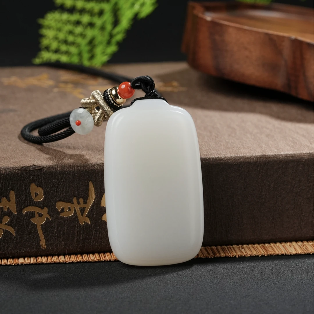 【泽云珠宝】和田玉白玉无事牌吊坠多样性发一 49*29*10