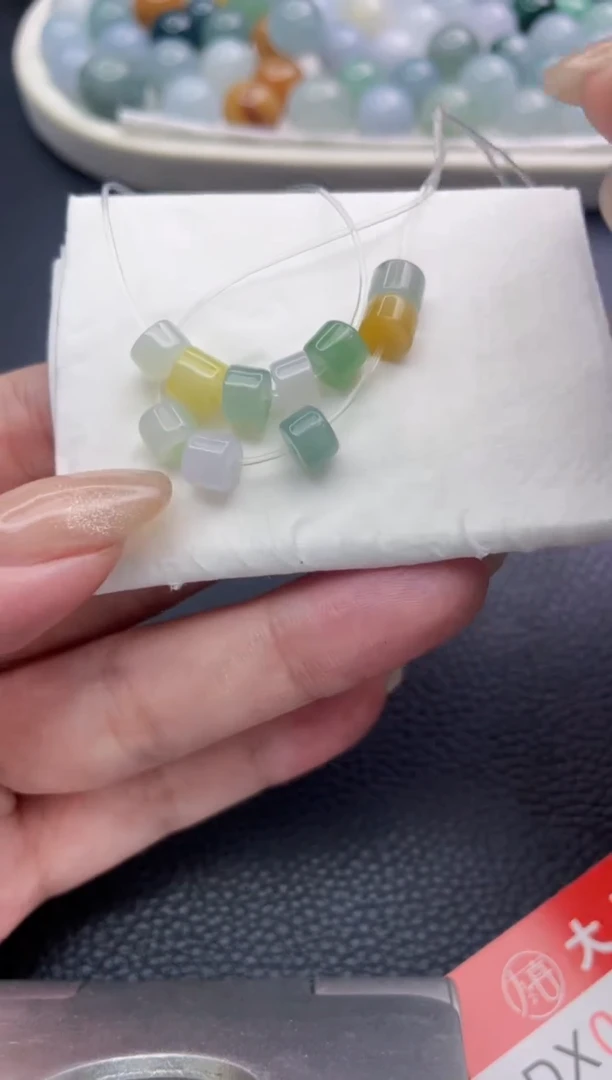 定制翡翠未镶嵌珠子