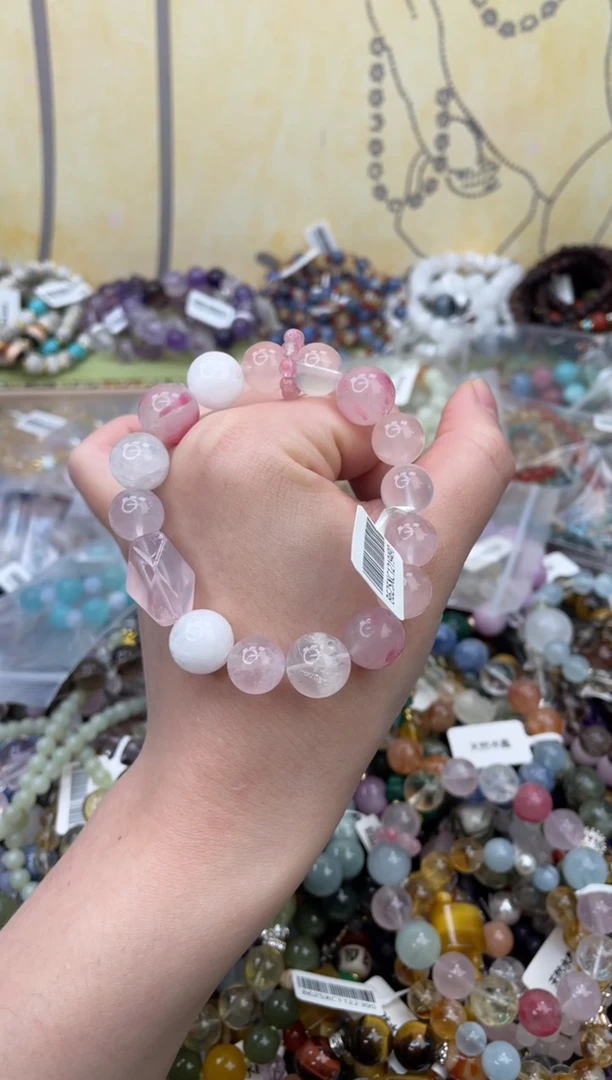 未镶嵌蔷薇辉石手饰325