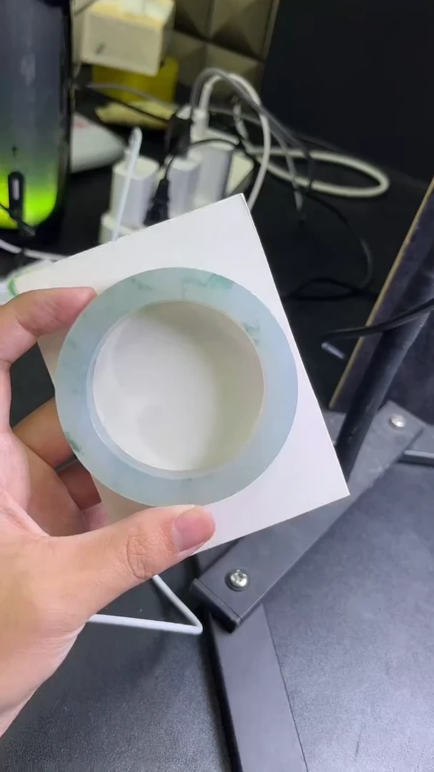 未镶嵌手镯定制翡翠蜗**毒定制