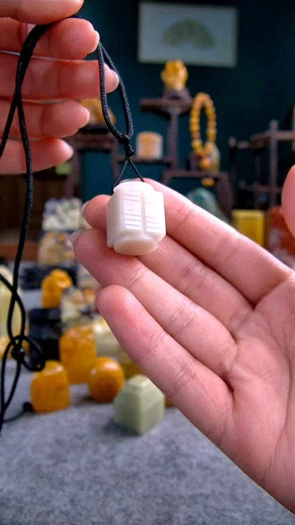 【闪购商品】老挝石玉琮双面印1.4*1.4*2