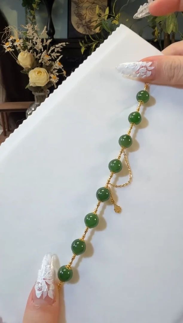 18K金镶嵌手串和田玉全金竹节辣阳绿碧玉