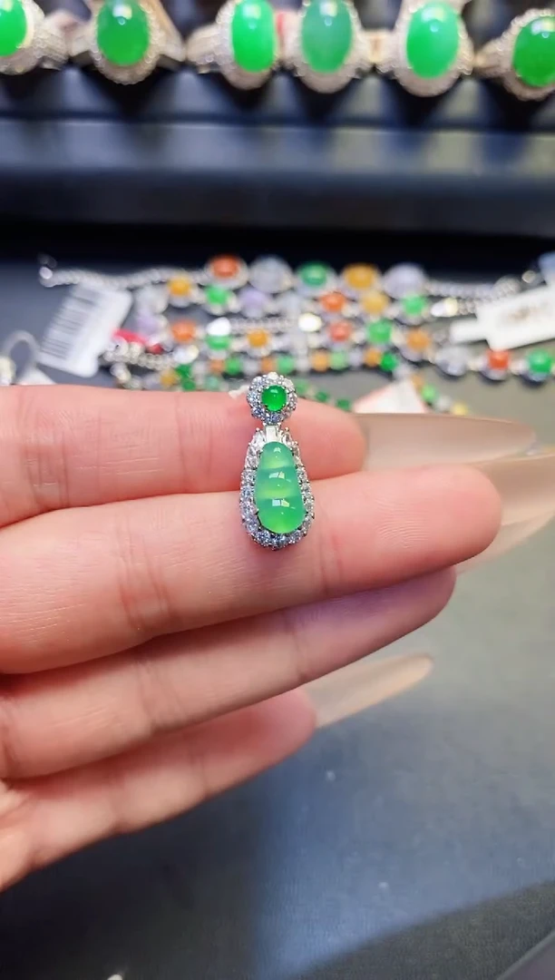 银S925镶嵌戒指翡翠天然