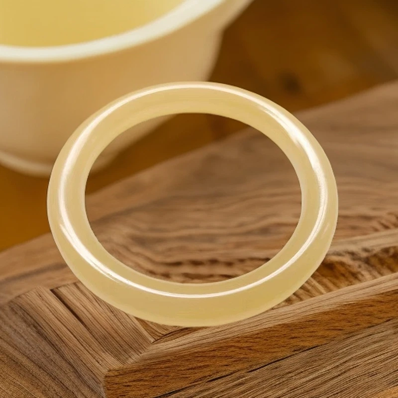 高奢/天然玉石玉料桂花黄手镯/补贴价