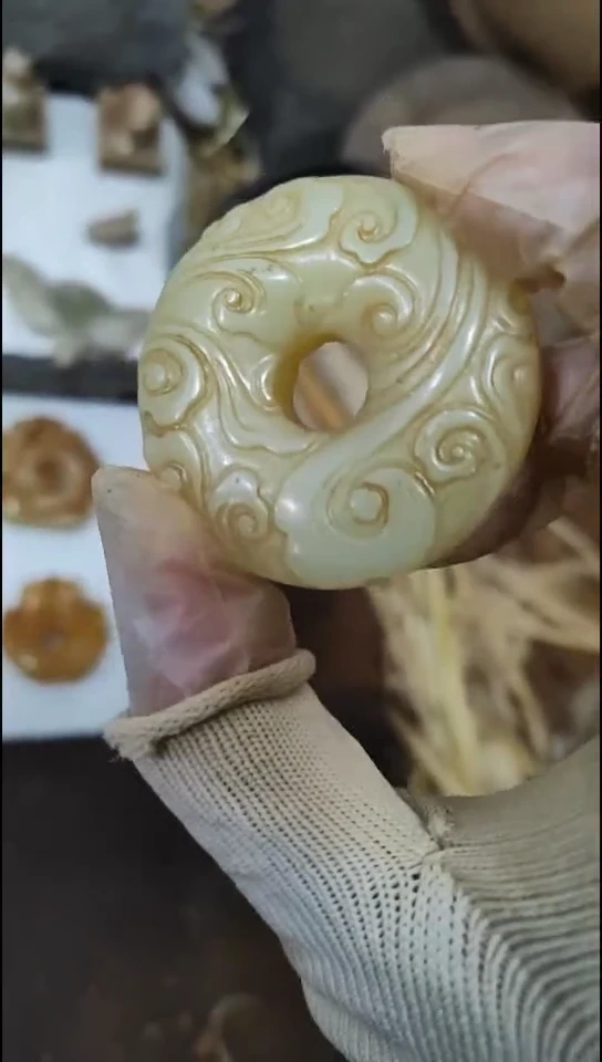 未镶嵌和田玉挂件一单一个·