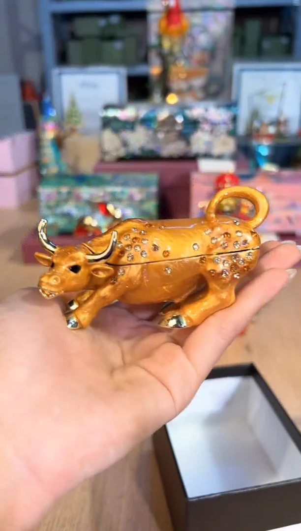 【闪购商品】杯264金色小牛