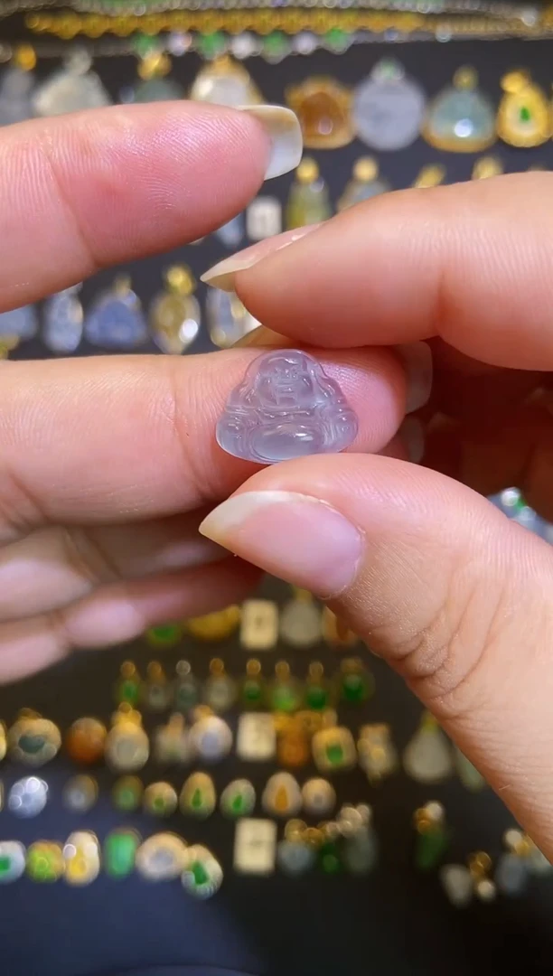 翡翠未镶嵌吊坠(不含链)1