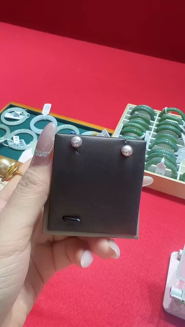 【闪购商品】淡水珍珠耳饰银S925镶嵌v0370