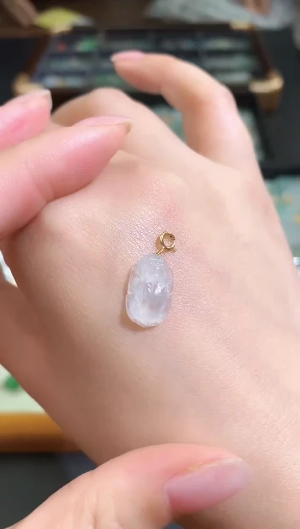 【闪购商品】翡翠颈饰18K金镶嵌0250223205