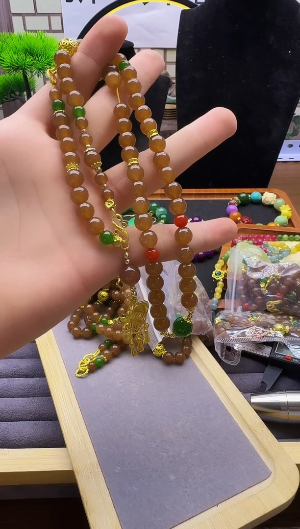 和田玉14K金镶嵌颈饰QY05