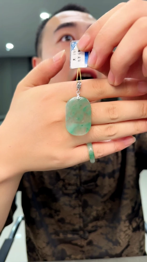 石英质玉银S925镶嵌颈饰吊坠