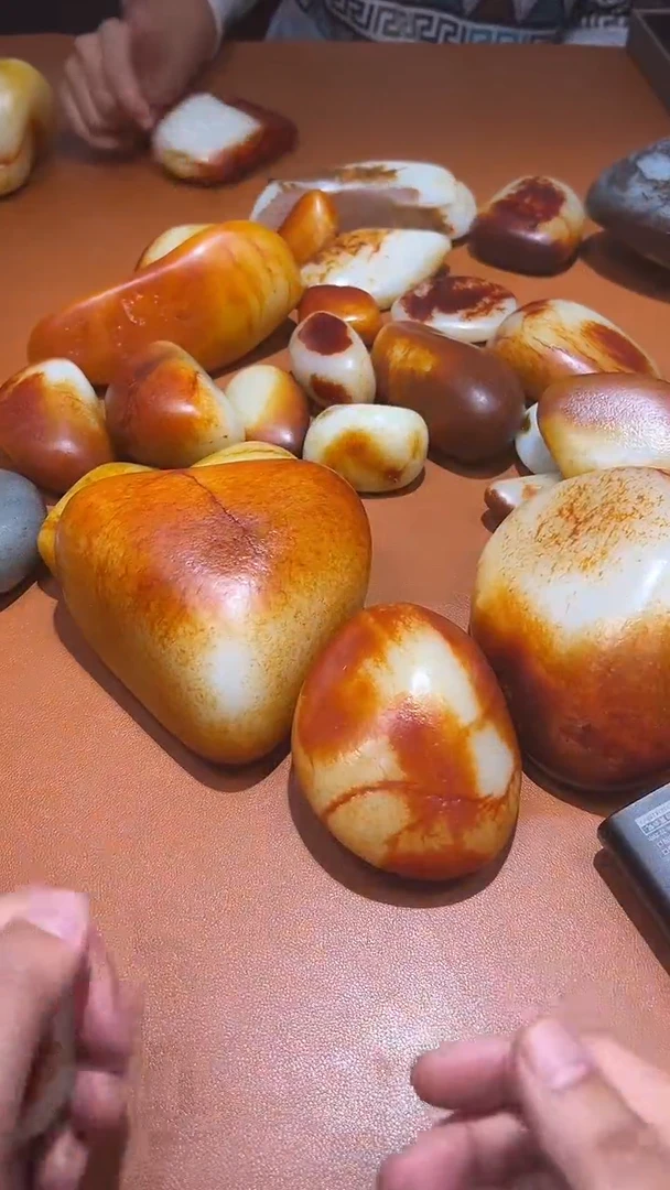 未镶嵌和田玉把件幸**满和田玉