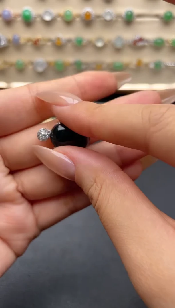 银S925镶嵌戒指翡翠一物一证一礼盒