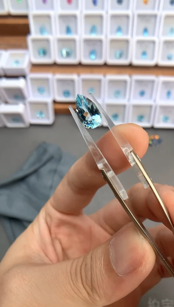 未镶嵌裸石定制海蓝宝石3.02ct 圣玛 02035