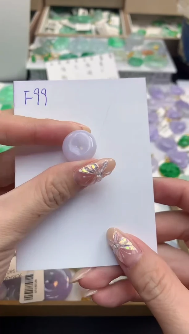 颈饰未镶嵌翡翠天然缅甸A货翡翠