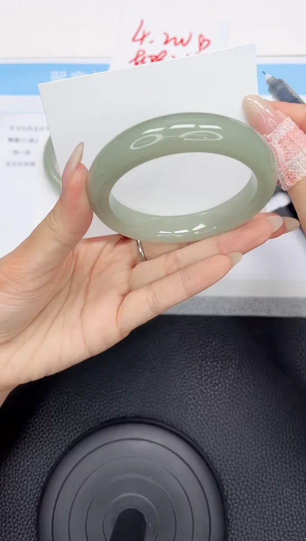 石英质玉手镯未镶嵌375-56.6
