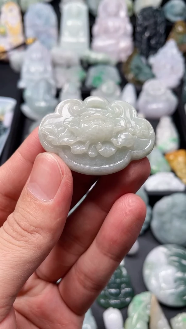 翡翠未镶嵌颈饰天然翡翠a货
