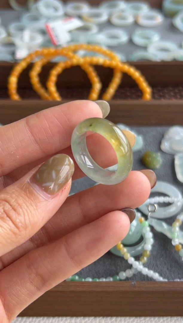 【闪购商品】翡翠戒圈未镶嵌740买断15