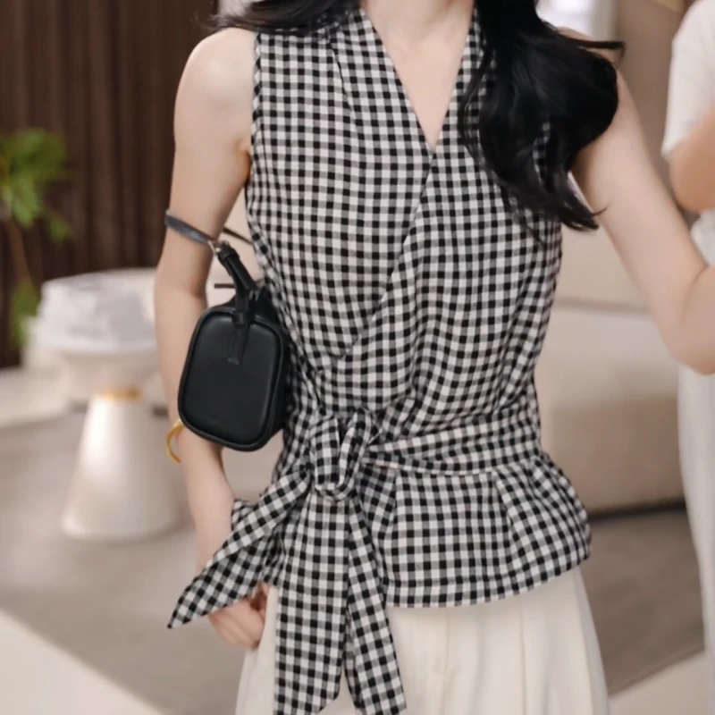 【那不勒斯】设计感绑带格子背心V领衬衫收腰显瘦无袖上衣LK2504700